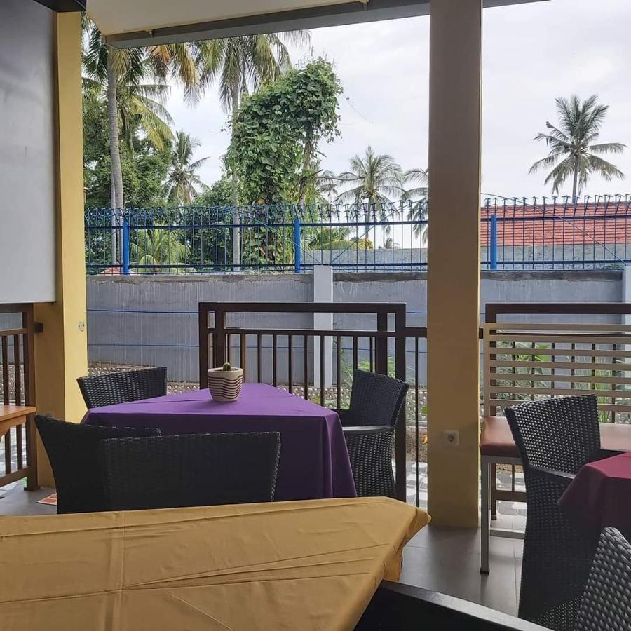 Kj Inn Homestay Senggigi Esterno foto