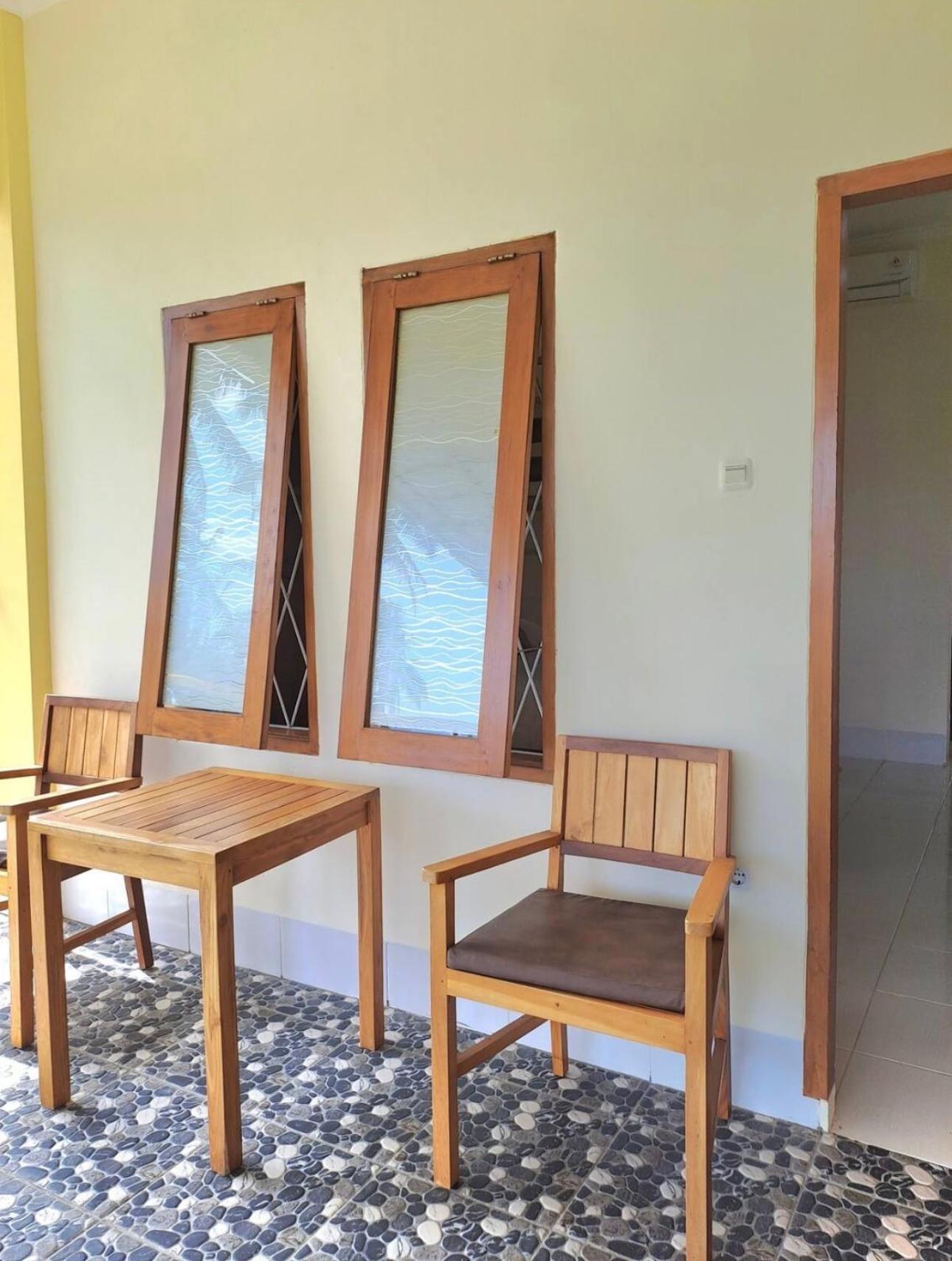 Kj Inn Homestay Senggigi Esterno foto